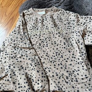 Abercrombie & Fitch Beige and Black Patterned Sweatshirt